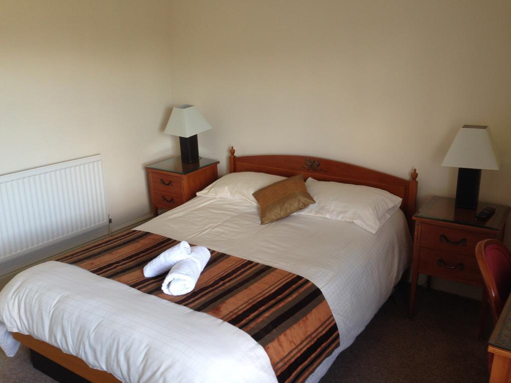 Victoria Hotel Holywell  Room photo
